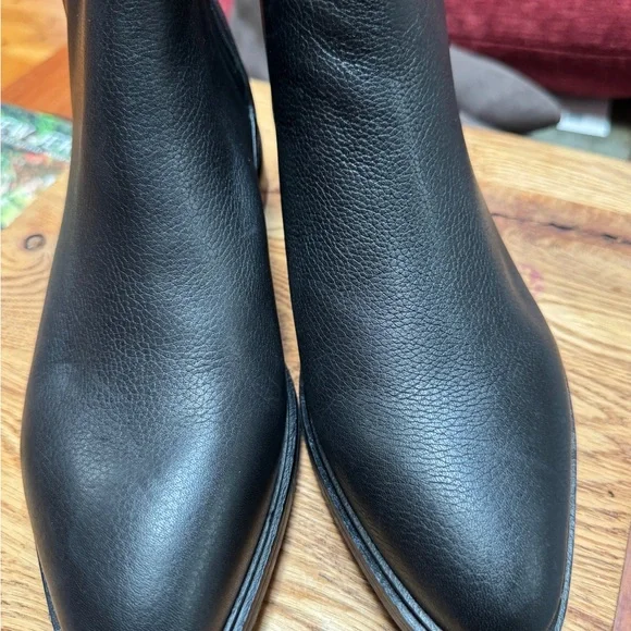 NEW VIA SPIGA Women’s Boots Sz 9 EU 39 Leather Waterproof Slip On Rubber soles - Picture 4 of 16